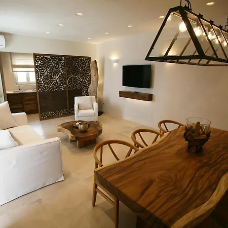 Atlantis Super Paradise Beach (Mykonos)