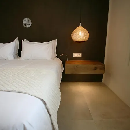 Atlantis Aparthotel 4*