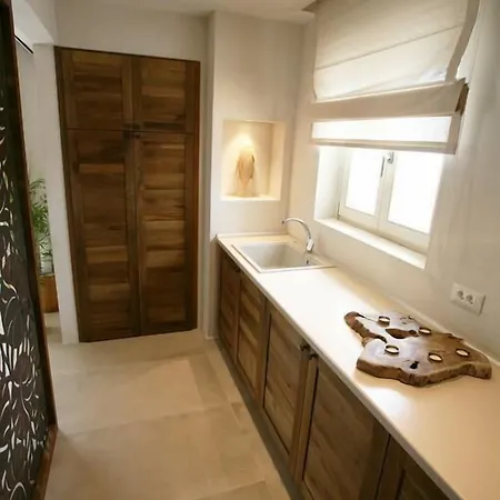 Aparthotel Atlantis Super Paradise Beach (Mykonos)