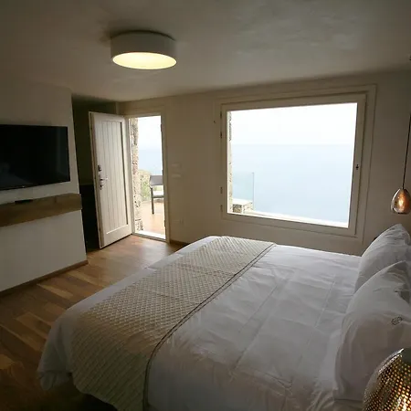 Atlantis Apartmanhotel 4*