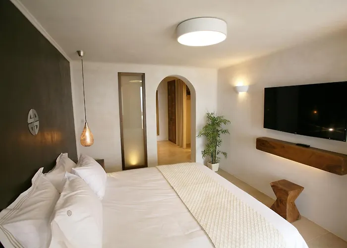 Atlantis Apartahotel 4*