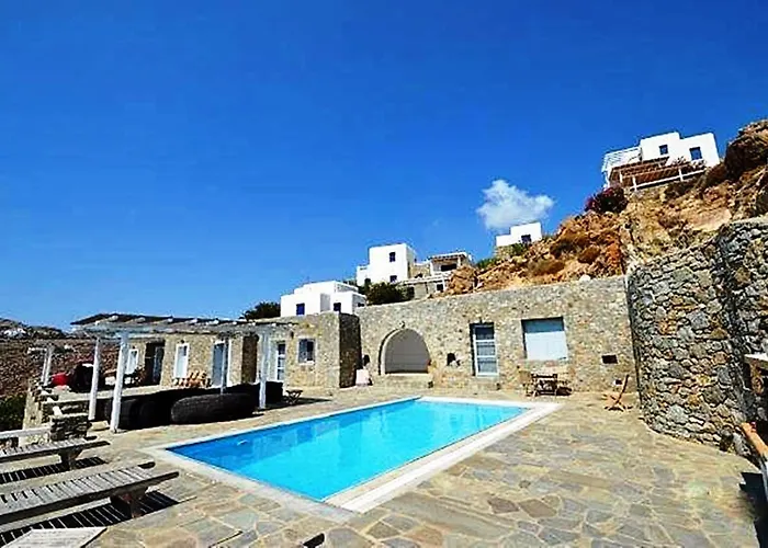 Atlantis Apartahotel 4*