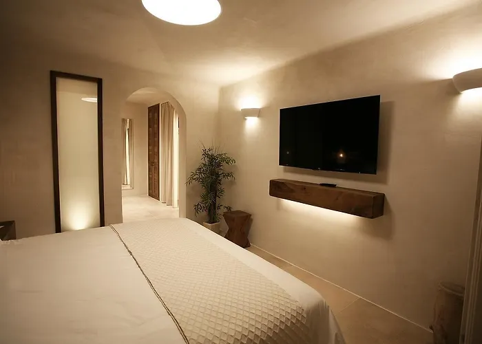 Atlantis Apartahotel 4*