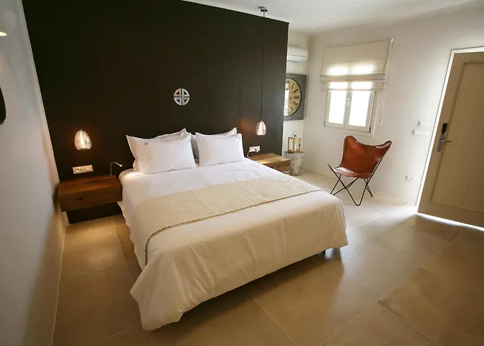 Atlantis מלון דירות 4*